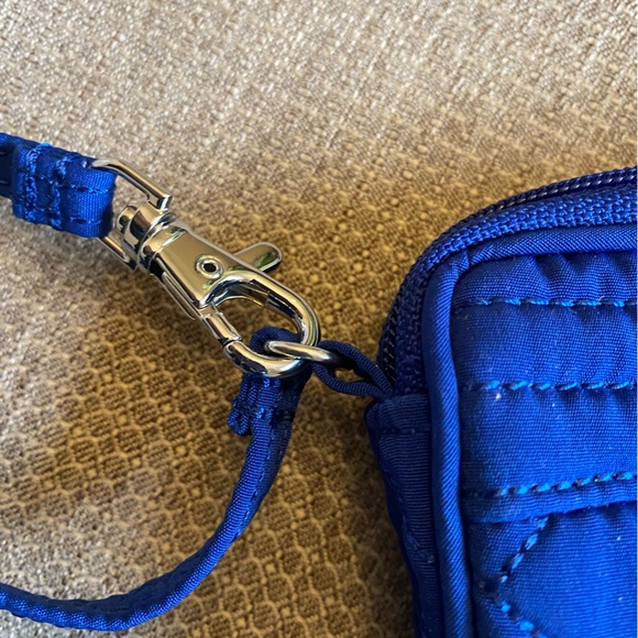 NWOT Vera Bradley Wristlet - Picture 5 of 7